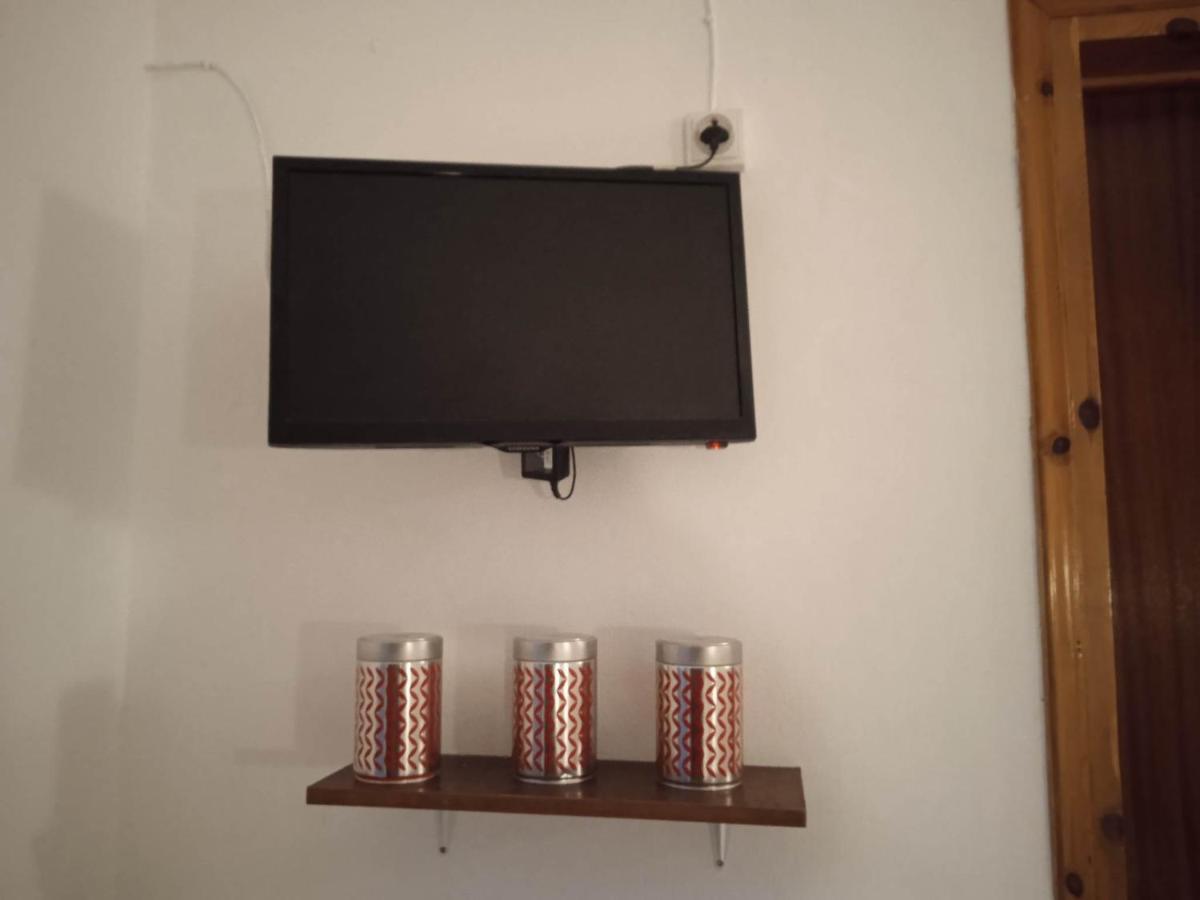 Villa Kaloudis Rooms Agios Georgios  Bagian luar foto